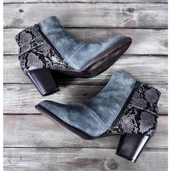 Vionic Naomi Womens Gray Suede Snake Print Heeled Ankle Booties Size 8 - Picture 5 of 12